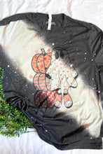 Load image into Gallery viewer, Spooky Retro Ghost T-shirt