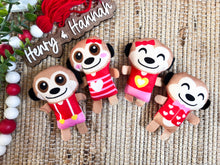 Load image into Gallery viewer, Valentine Mini Meerkats