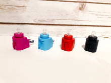 Load image into Gallery viewer, Round Personalized Night Light,