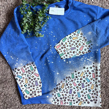 Load image into Gallery viewer, Leopard Peep Splash Sweatshirt
