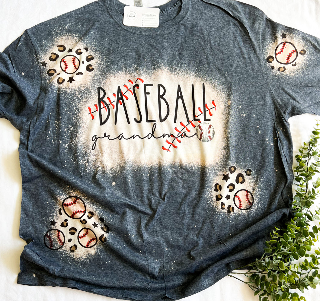 Baseball MOM T-shirt